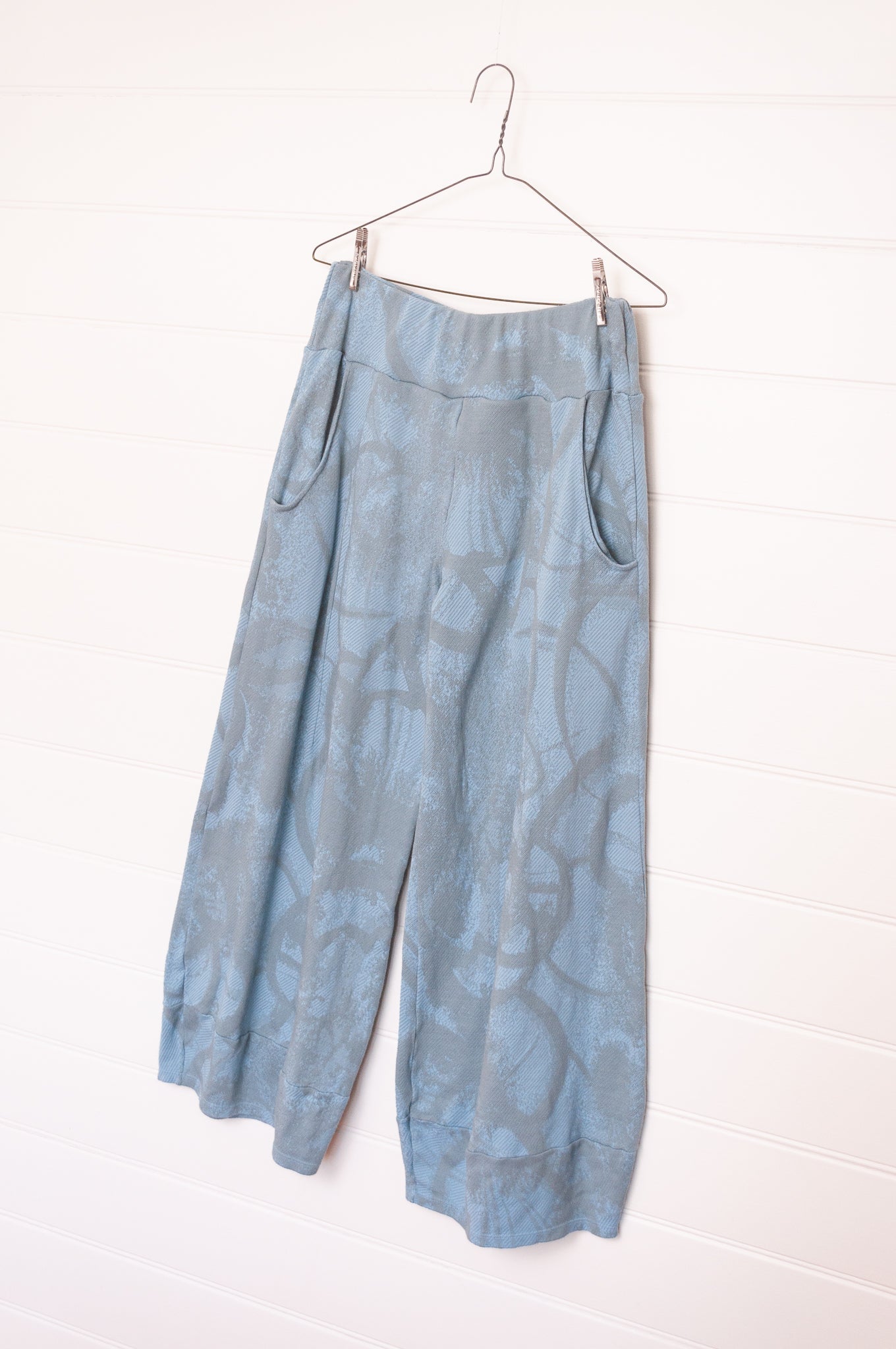 Valia cotton jacquard knit print Yachting pants in cloud light blue.