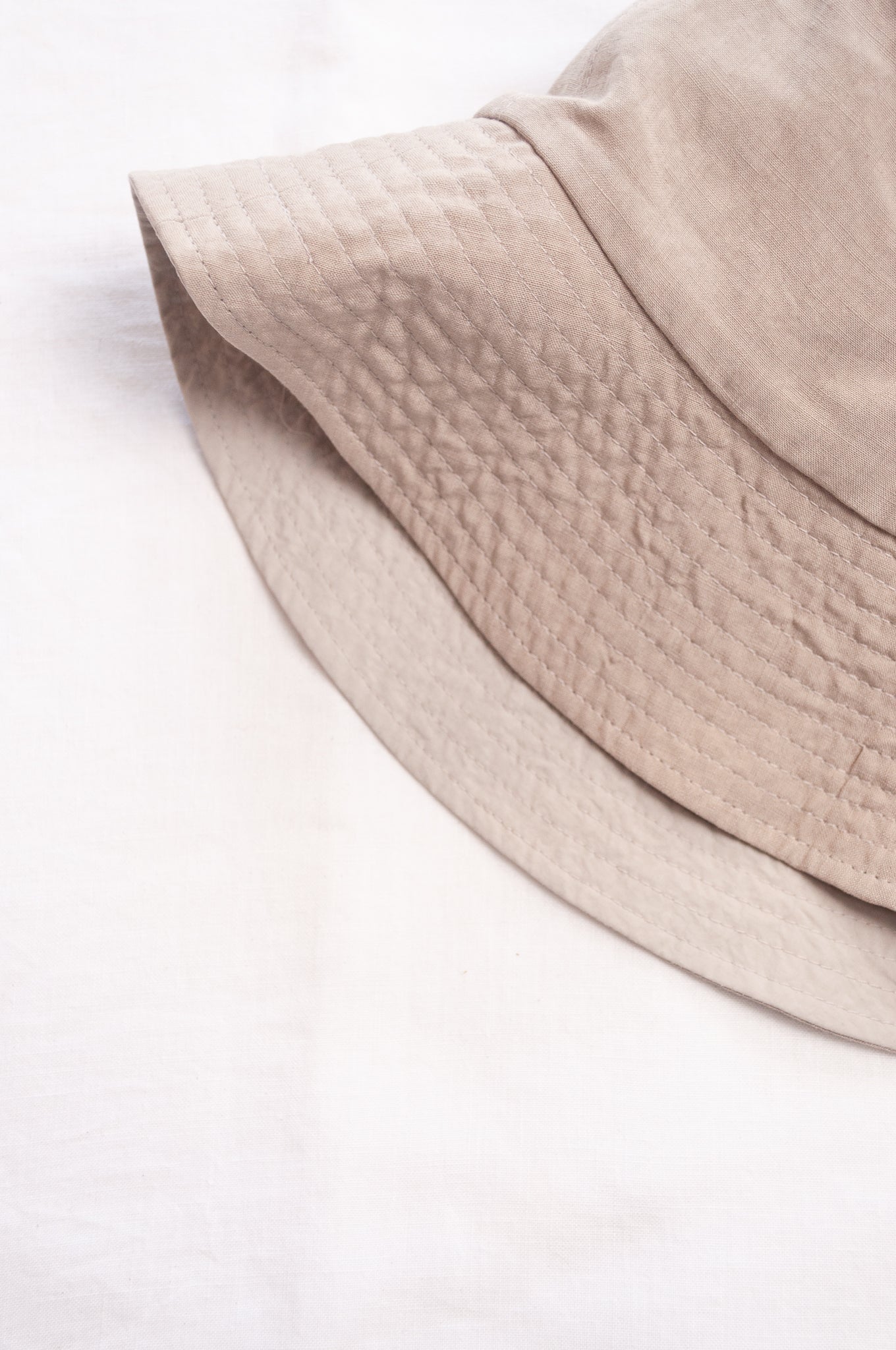 PCNQ Luna made in Japan silver grey foldable linen fabric bucket hat.
