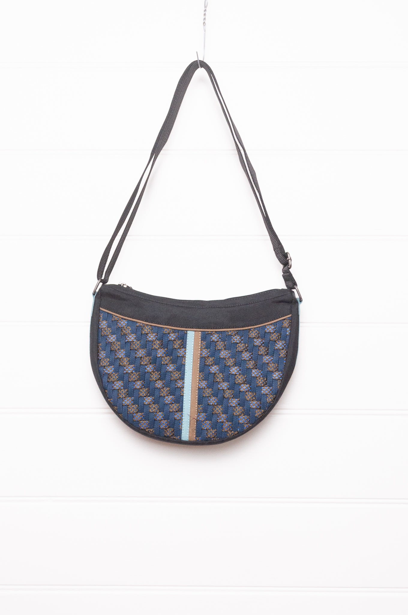 Anna Kaszer Fantio cross body bag with woven braid panel in night dark blue.