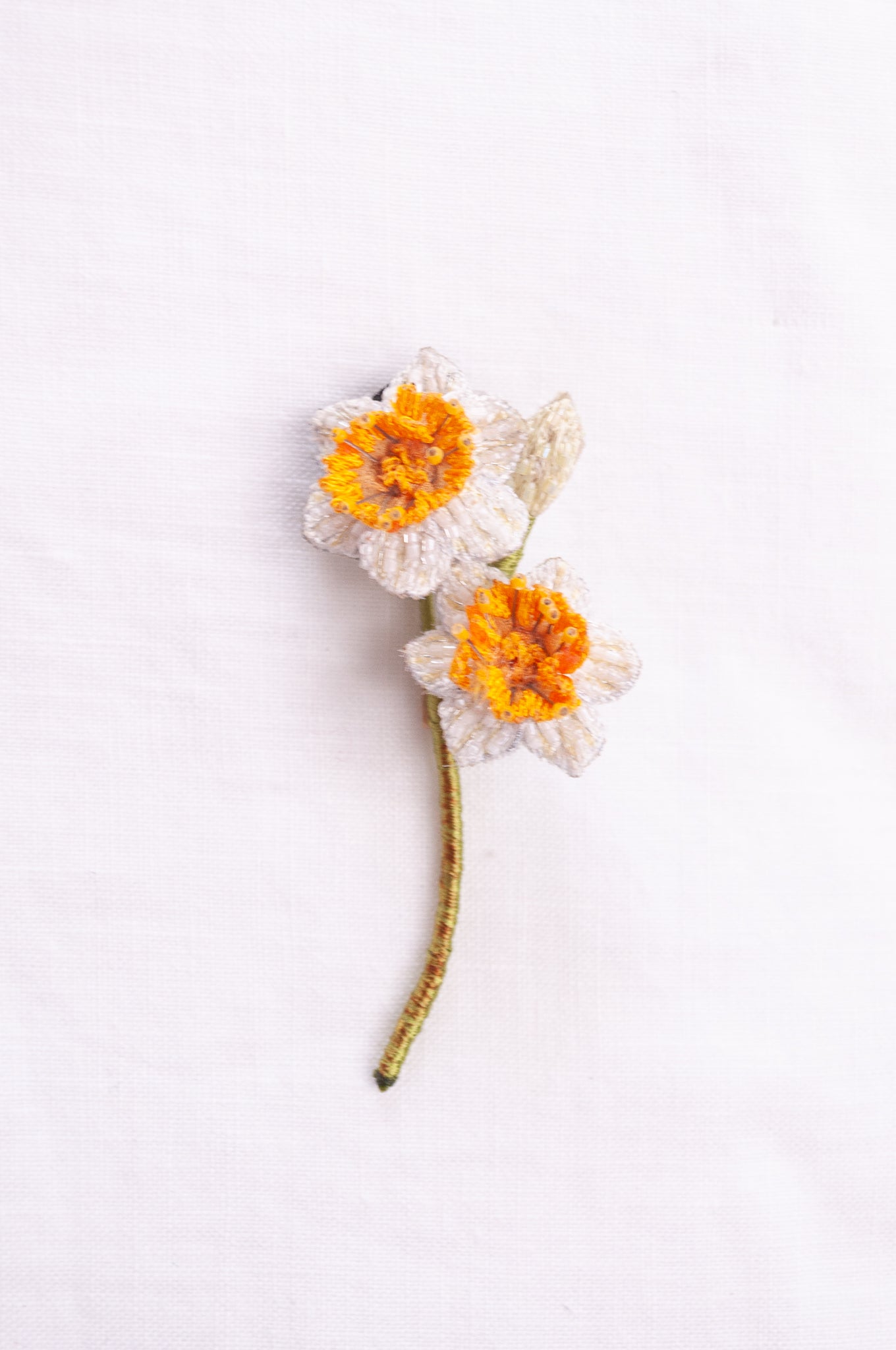 Trovelore hand embroidered and beaded White daffodils brooch.