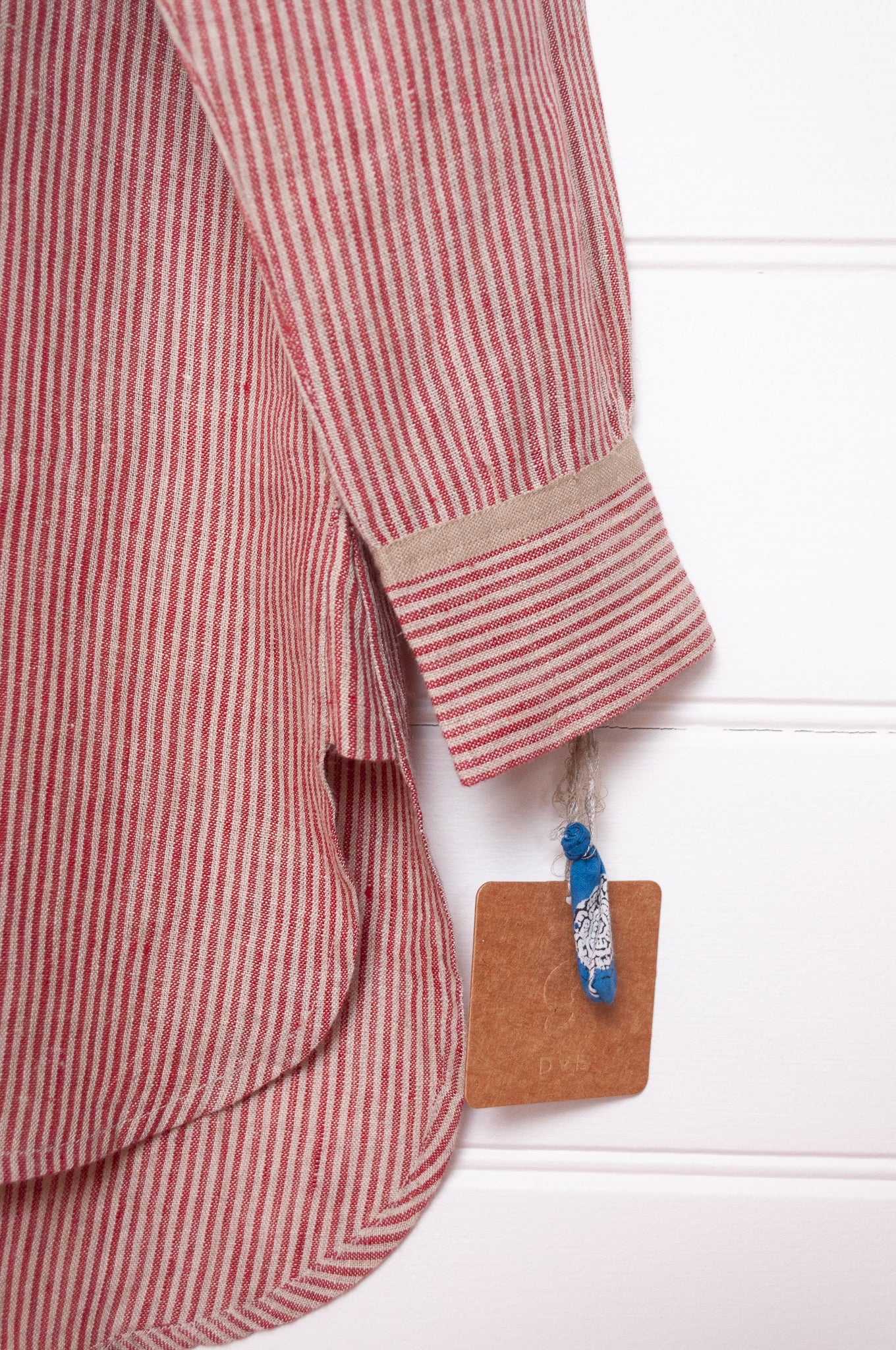 DVE Vetali fine stripe linen shirt crimson red and natural.