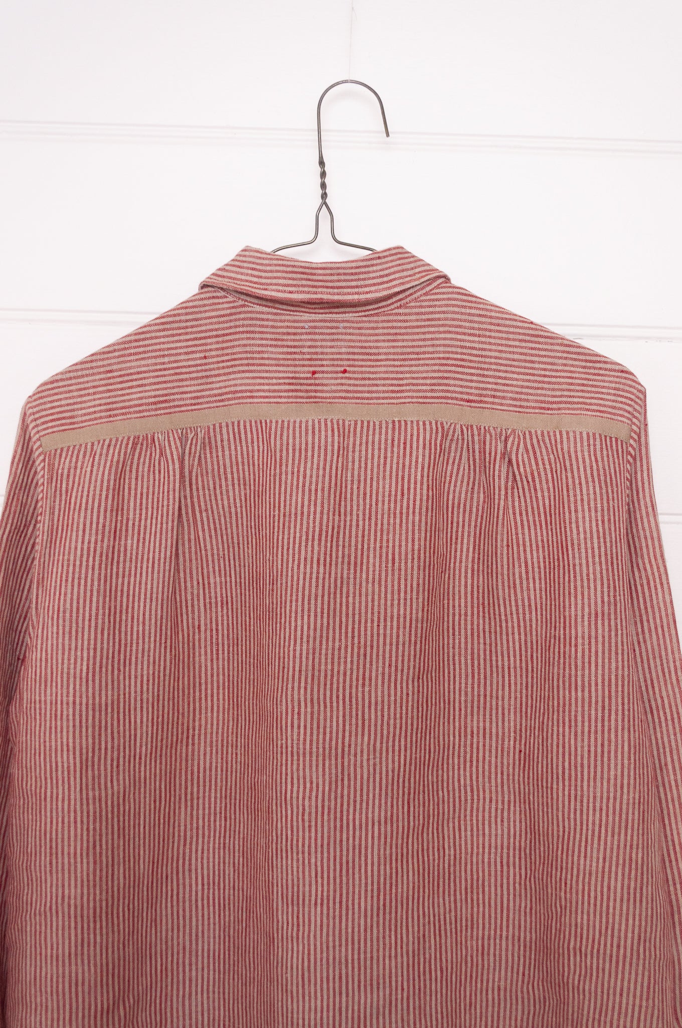 DVE Vetali fine stripe linen shirt crimson red and natural.