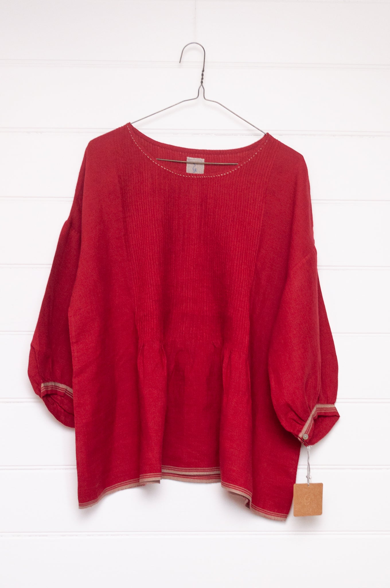 DVE Anisha pintuck top in crimson red linen.