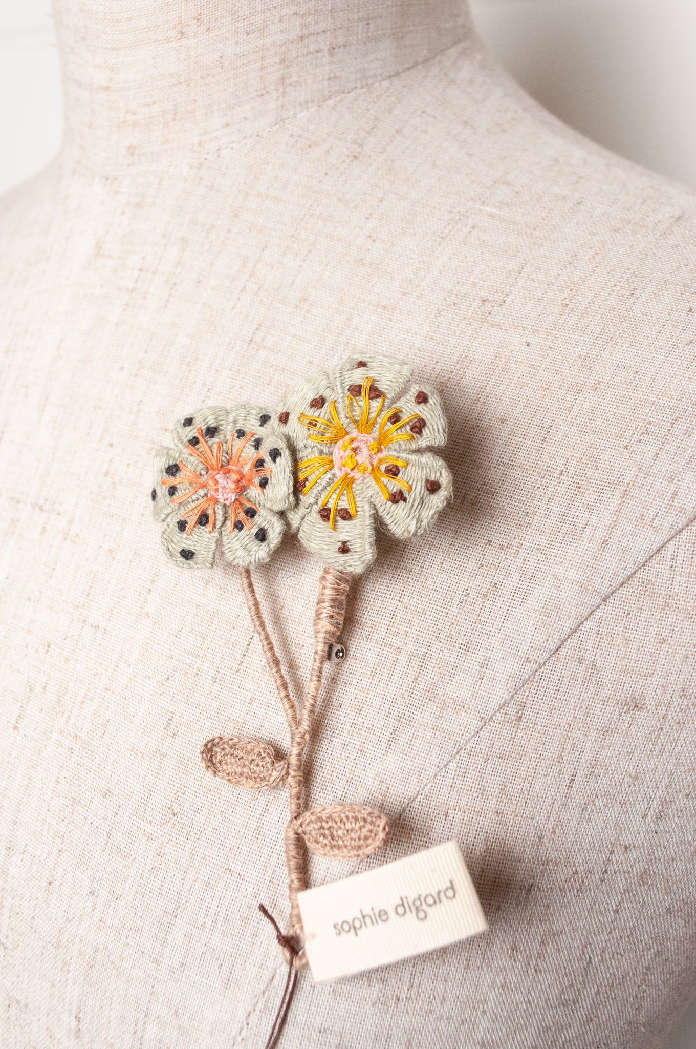 Sophie Digard brooch - Deux fleurs blossom