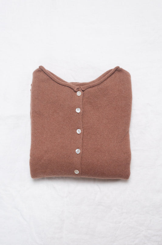 One size reversible cashmere cardigan in soft chocolate milk brown.