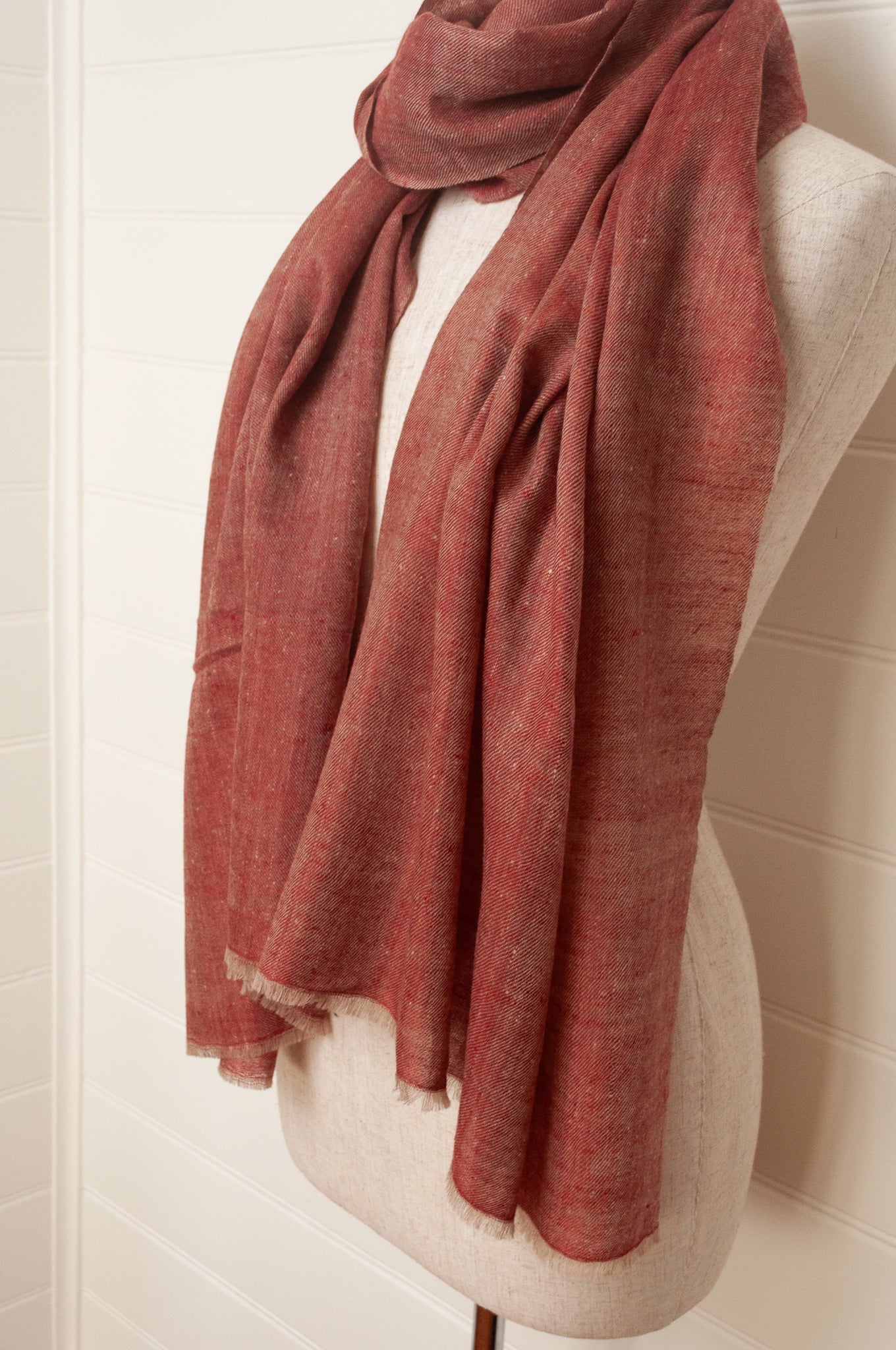 Pure pashmina cashmere wool handwoven scarf in brick red.