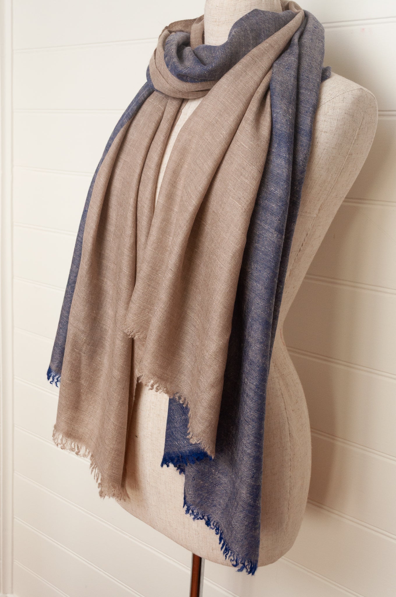Twill weave pure pashmina handwoven scarf stole in two tone denim blue and natiural.