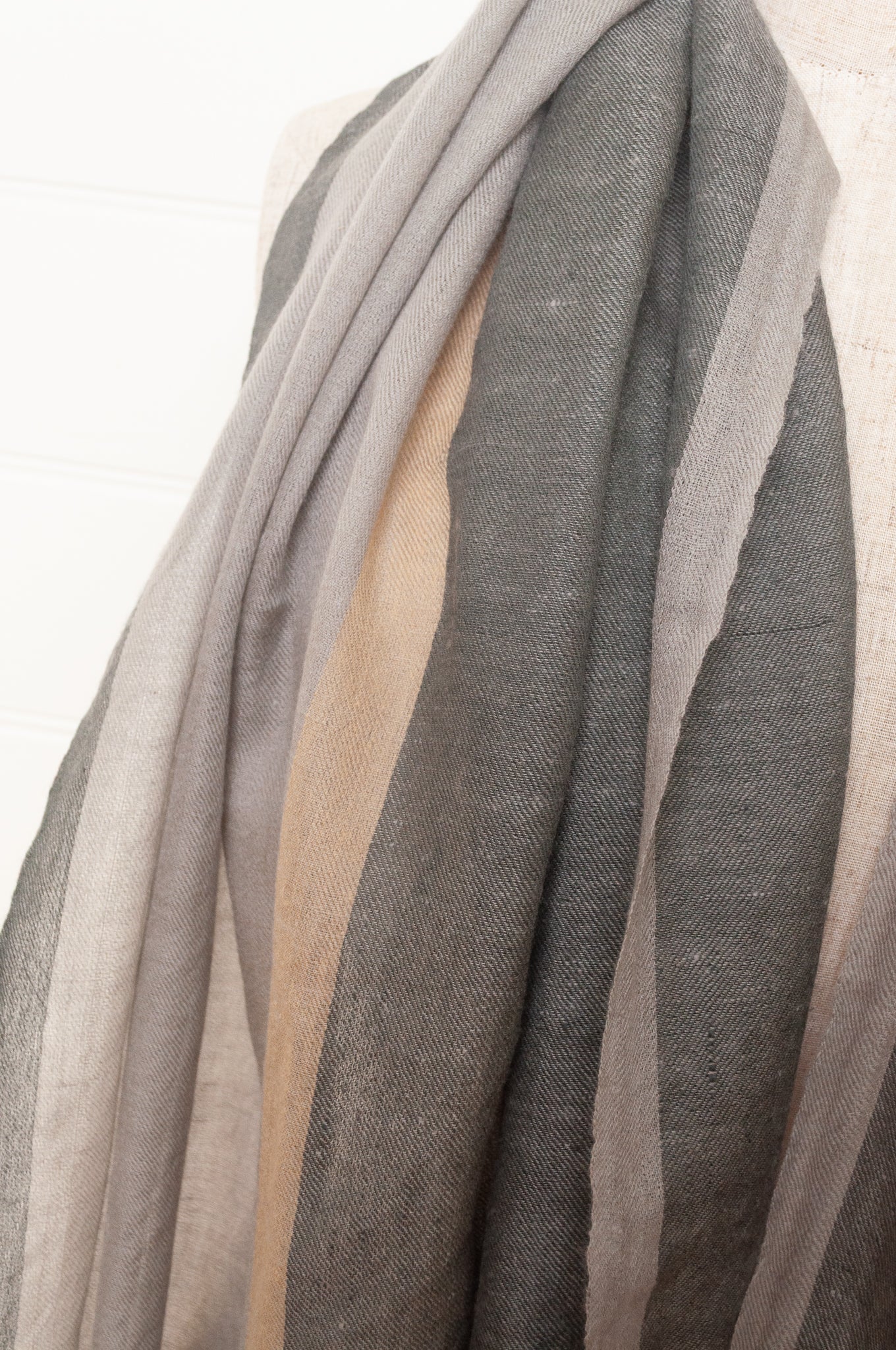 Two tone handwoven pure pashmina scarf stole in greys and gold.