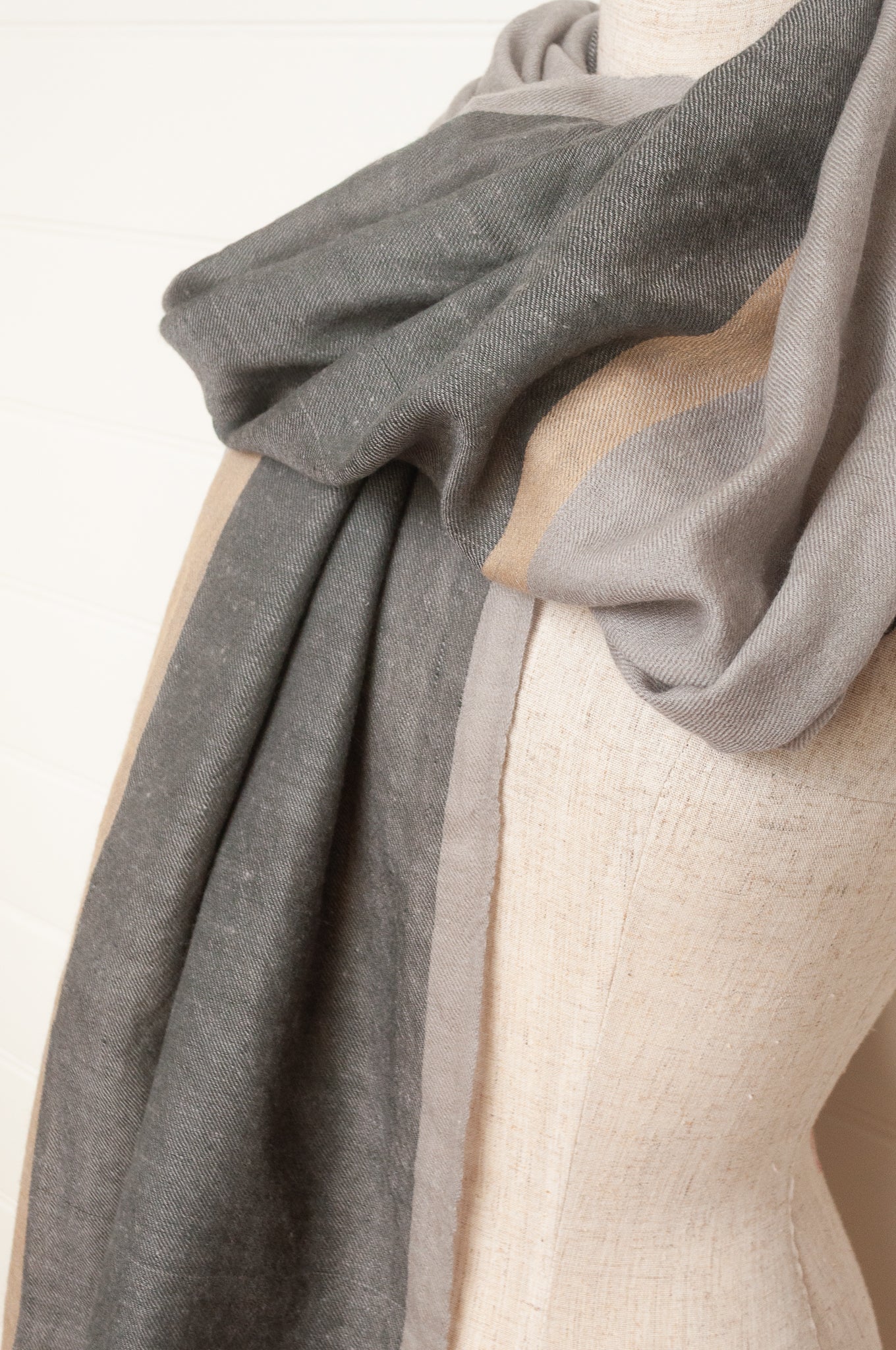 Two tone handwoven pure pashmina scarf stole in greys and gold.