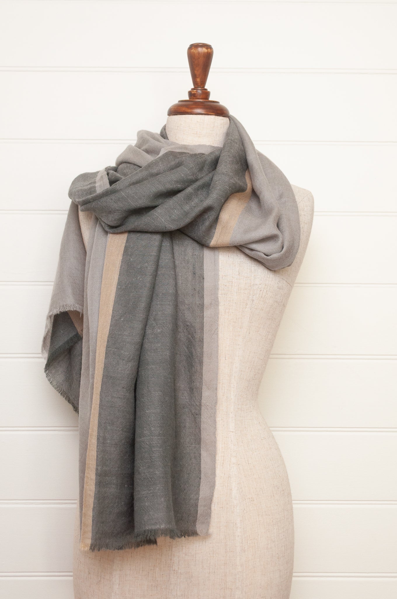 Two tone handwoven pure pashmina scarf stole in greys and gold.
