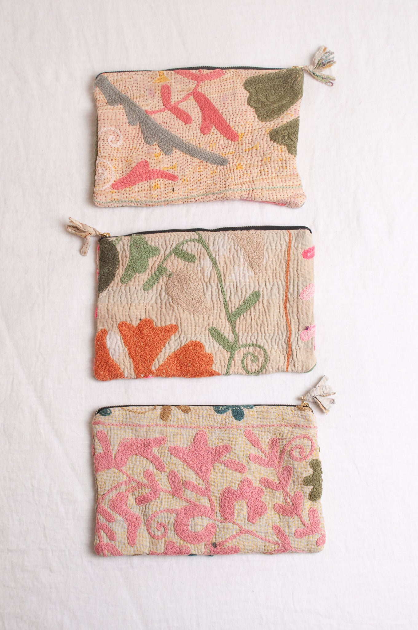 Vintage kantha pouch - Suzani lemon