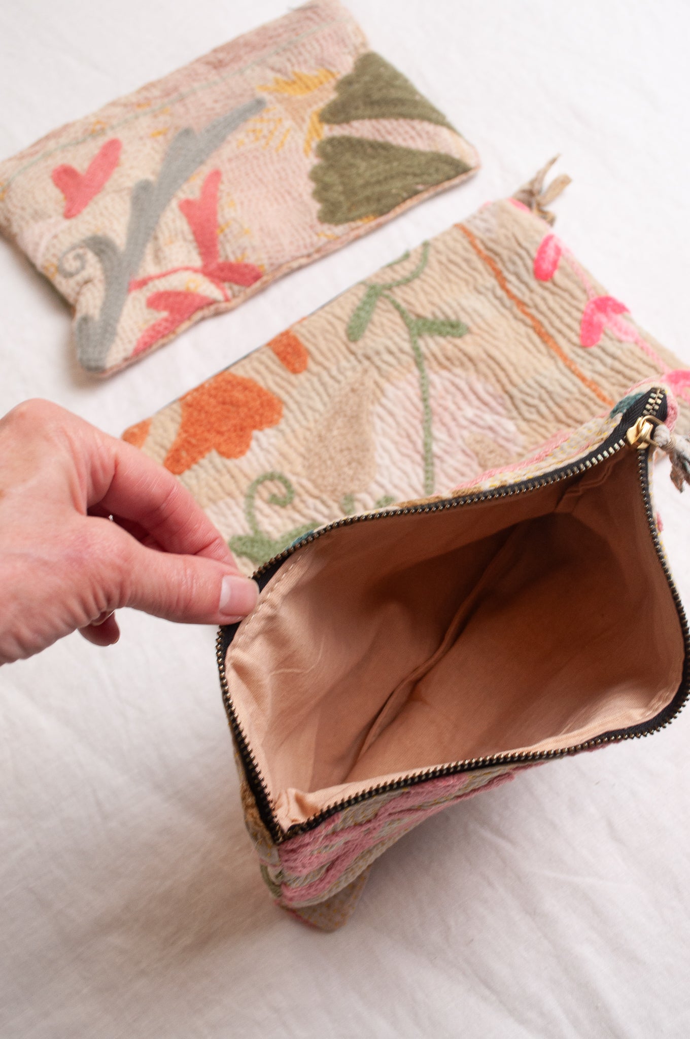 Vintage kantha pouch - Suzani lemon