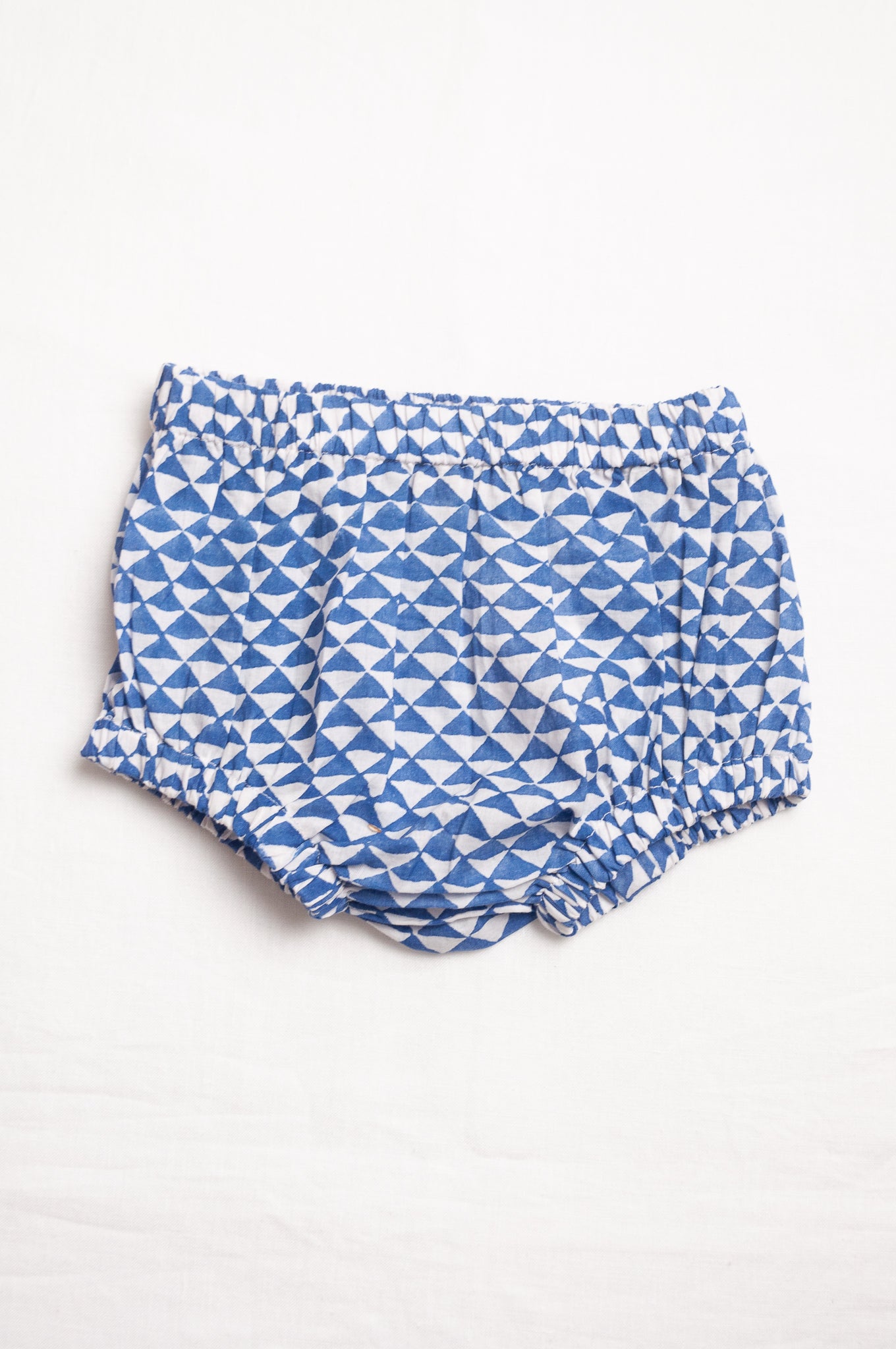 Juni Kids pure cotton blockprint baby toddler bloomers in cobalt blue triangles on white.