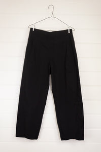 Valia made in Australia stretch cotton pant in black.