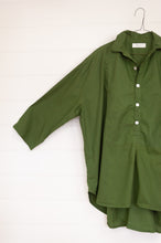 Load image into Gallery viewer, Frockk Megan shirt - moss
