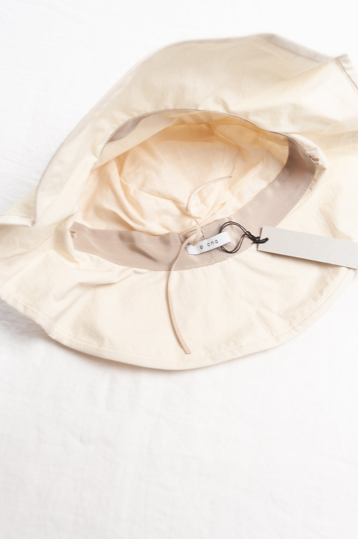 PCNQ made in Japan cotton sun hat Ruy in ivory cream.