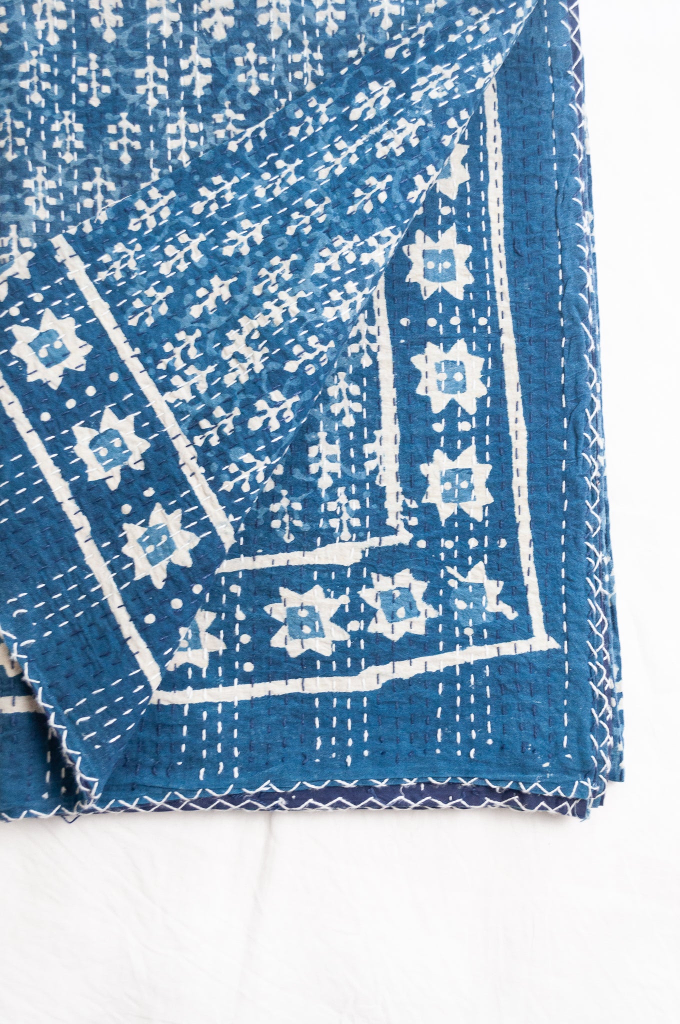 Pure cotton indigo dyed block print kantha quilt bhuti design.