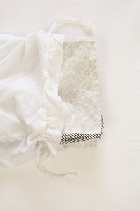 Pure cotton muslin dohar with blockprinted centre in aqua and silver grey floral lattice design.