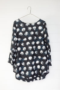 Valia made in Melbourne European linen Victoria blouse featuring abstract spot print on navy.