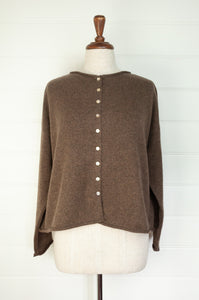 One size reversible cardigan ethically made in Nepal from 100% pure cashmere, in earthy walnut brown.