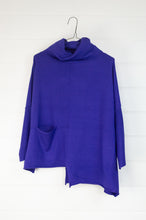Load image into Gallery viewer, Banana Blue box pullover in purple.