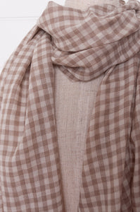 DVE woven cashmere scarf in natural and ecru check.