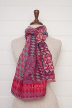 Load image into Gallery viewer, Letol Casimir jacquard weave scarf made in France rose pink and lilac houndstooth.