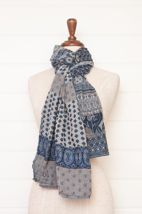 Made in France organic cotton jacquard weave Letol scarf, Gontrand in sapphire blue.