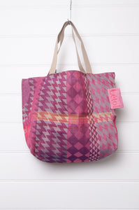  Medium Letol organic cotton bag made in France, Casimir print in rose pink, floral print in magenta pink on the reverse.