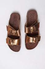 Load image into Gallery viewer, Bosasbo handmade in France double strap slides with molded cork footbed and metallic copper upper, bronze buckles.