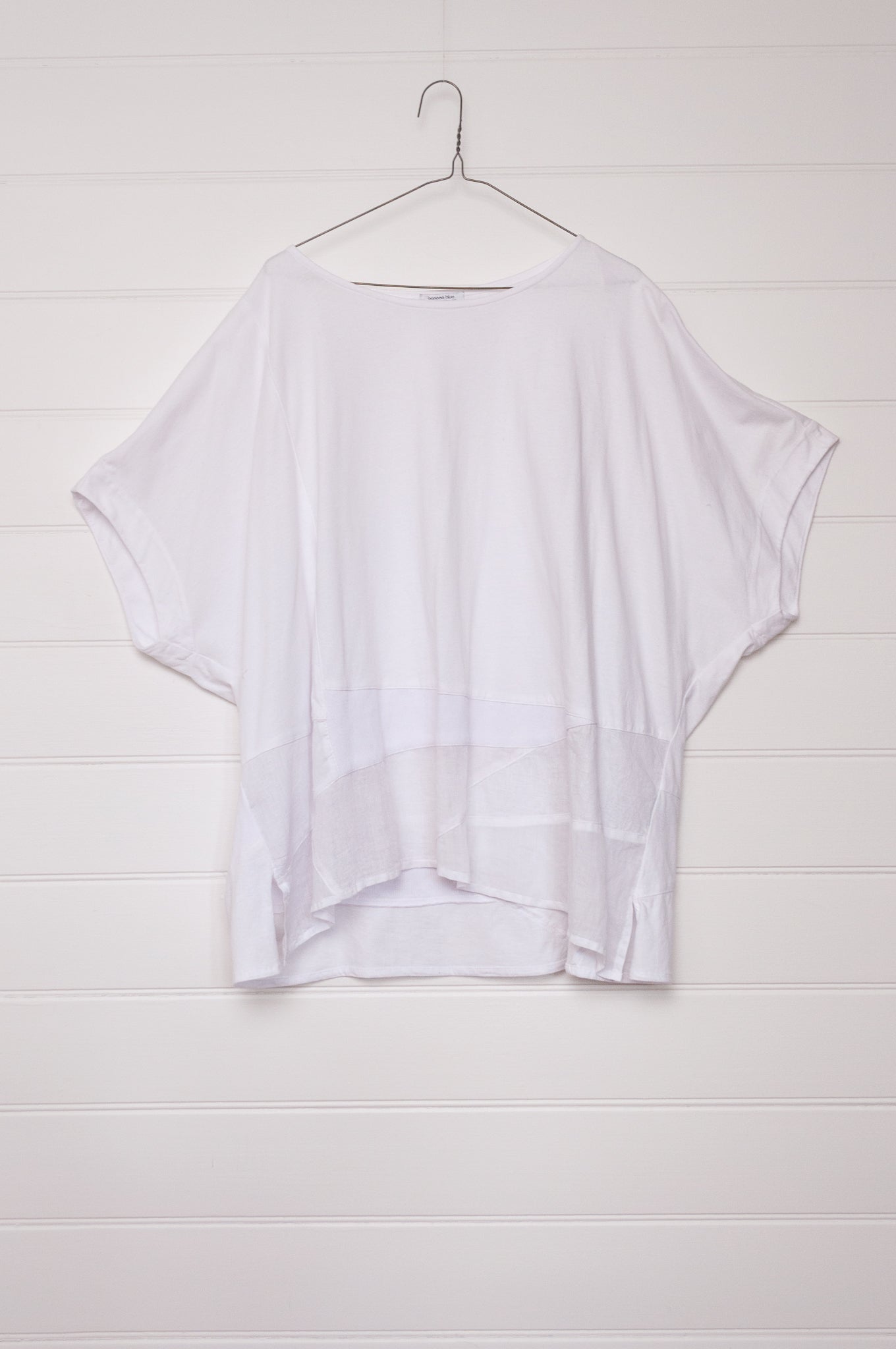 Banana Blue loose fitting mix linen top, gauze and cotton jersey in white.