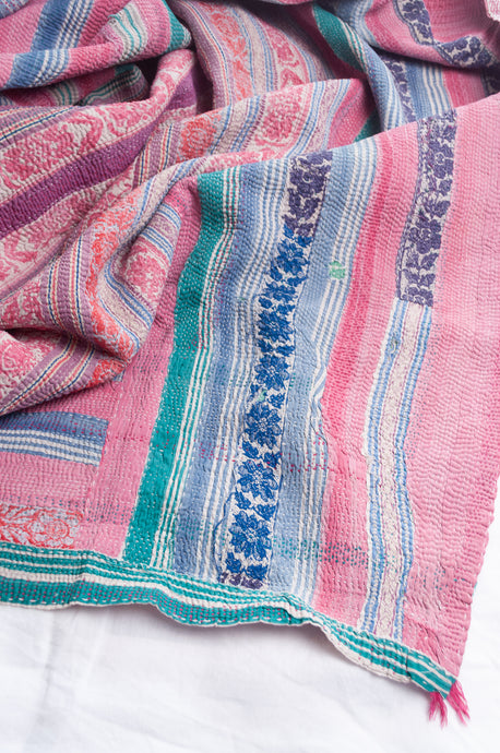 Vintage kantha quilt - Dita