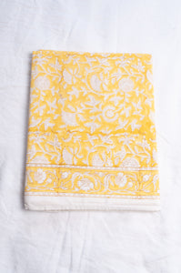 Layla table cloth - Sunshine