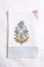 Load image into Gallery viewer, Waflle weave cotton blockprint hand towel.