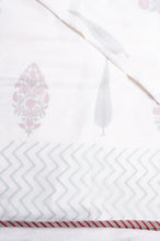 Load image into Gallery viewer, Pure cotton muslin summer quilt dohar white with pink floral Moghul print.