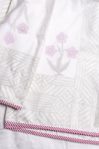 Pure cotton muslin summer quilt dohar white with pink floral Moghul print.