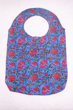 Load image into Gallery viewer, Fabric shopping tote, rollable, in blockprint floral cotton.