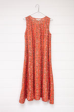 Load image into Gallery viewer, Juniper Hearth Tulsi dress in coral floral cotton blockprint.