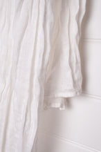 Load image into Gallery viewer, White linen gauze scarf.