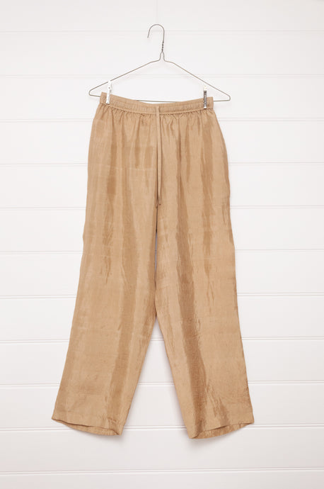 Handloom silk pyjama pants in oatmeal natural.