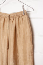 Load image into Gallery viewer, Handloom silk pyjama pants in oatmeal natural.