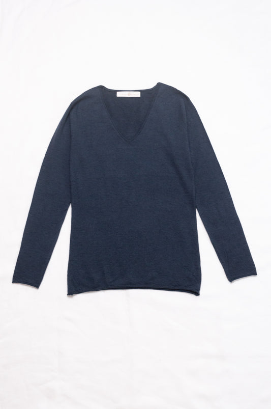 Lightweight pure cashmere sweater skin base layer in night sky dark navy blue.
