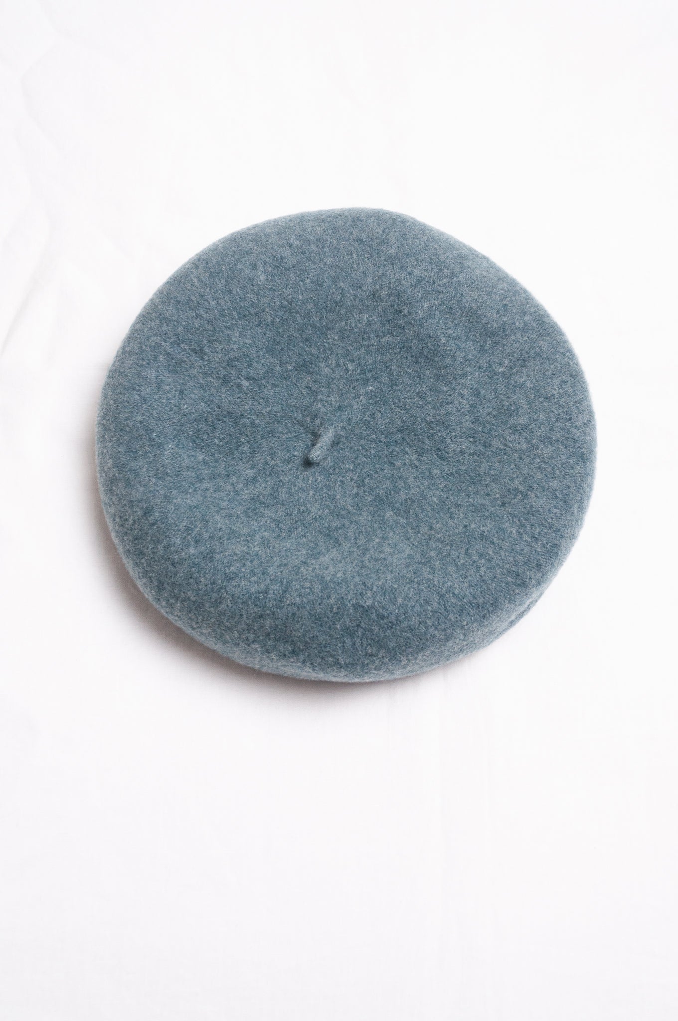 Parcnique PCNQ made in Japan wool felt beret in soft grey green.