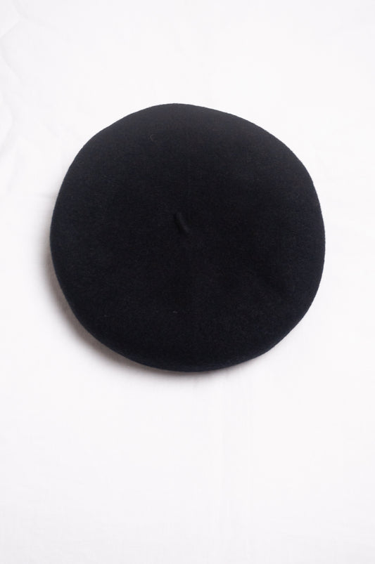 PCNQ made in Japan wool felt beret, Manoca in black.