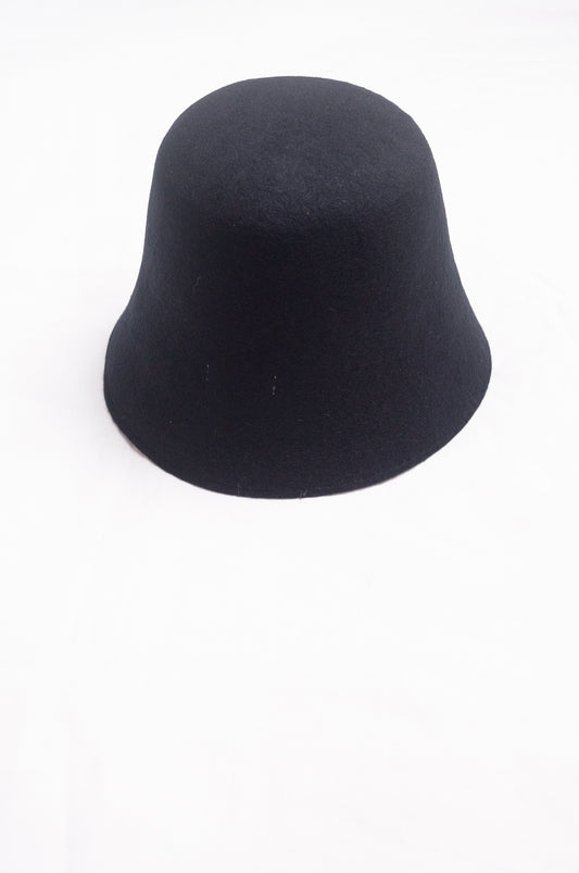 Parcnique PCNQ Gora wool felt bucket hat in black.