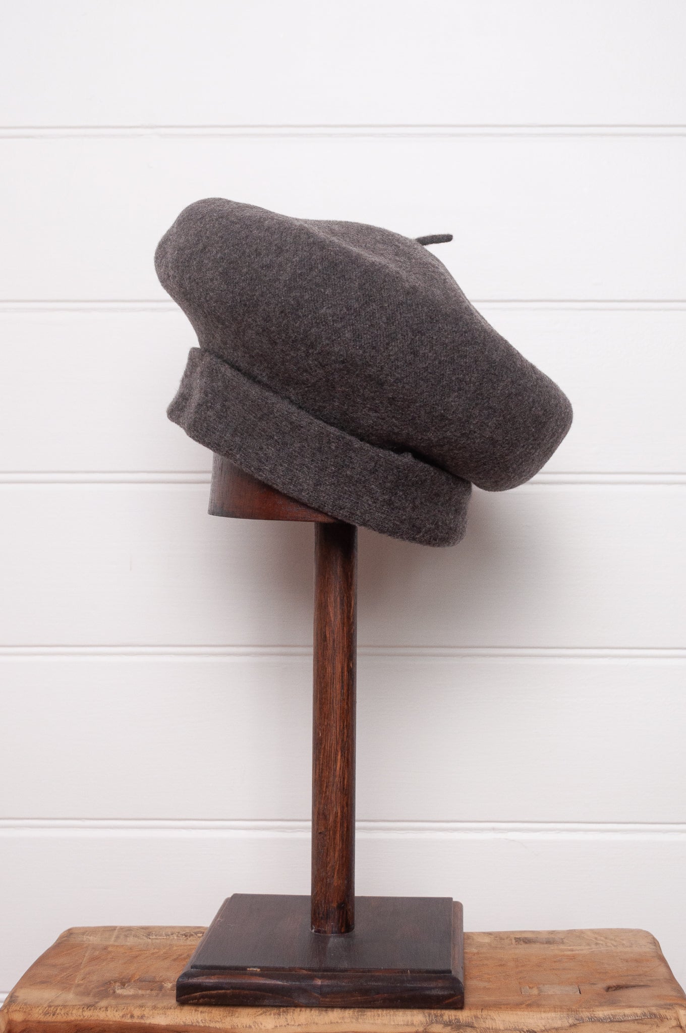 PCNQ made in Japan wool felt beret, Manoca in charcoal grey.