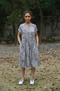 DVE light grey cotton blockprint Rayna dress, cap sleeves, gathered skirt.