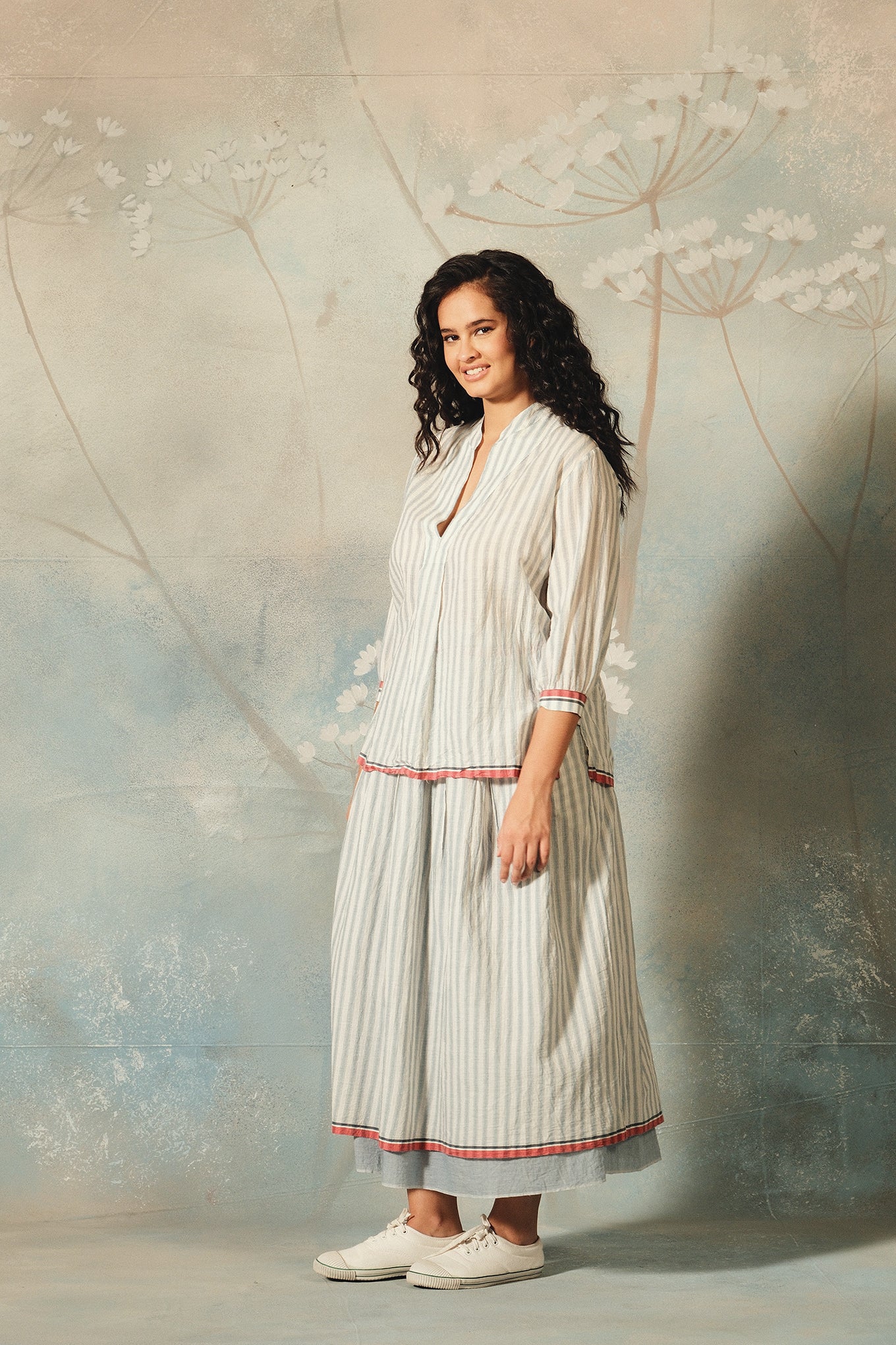 Dve Neela skirt handloom cotton double layer reversible elastic waist skirt light blue and light blue stripe.