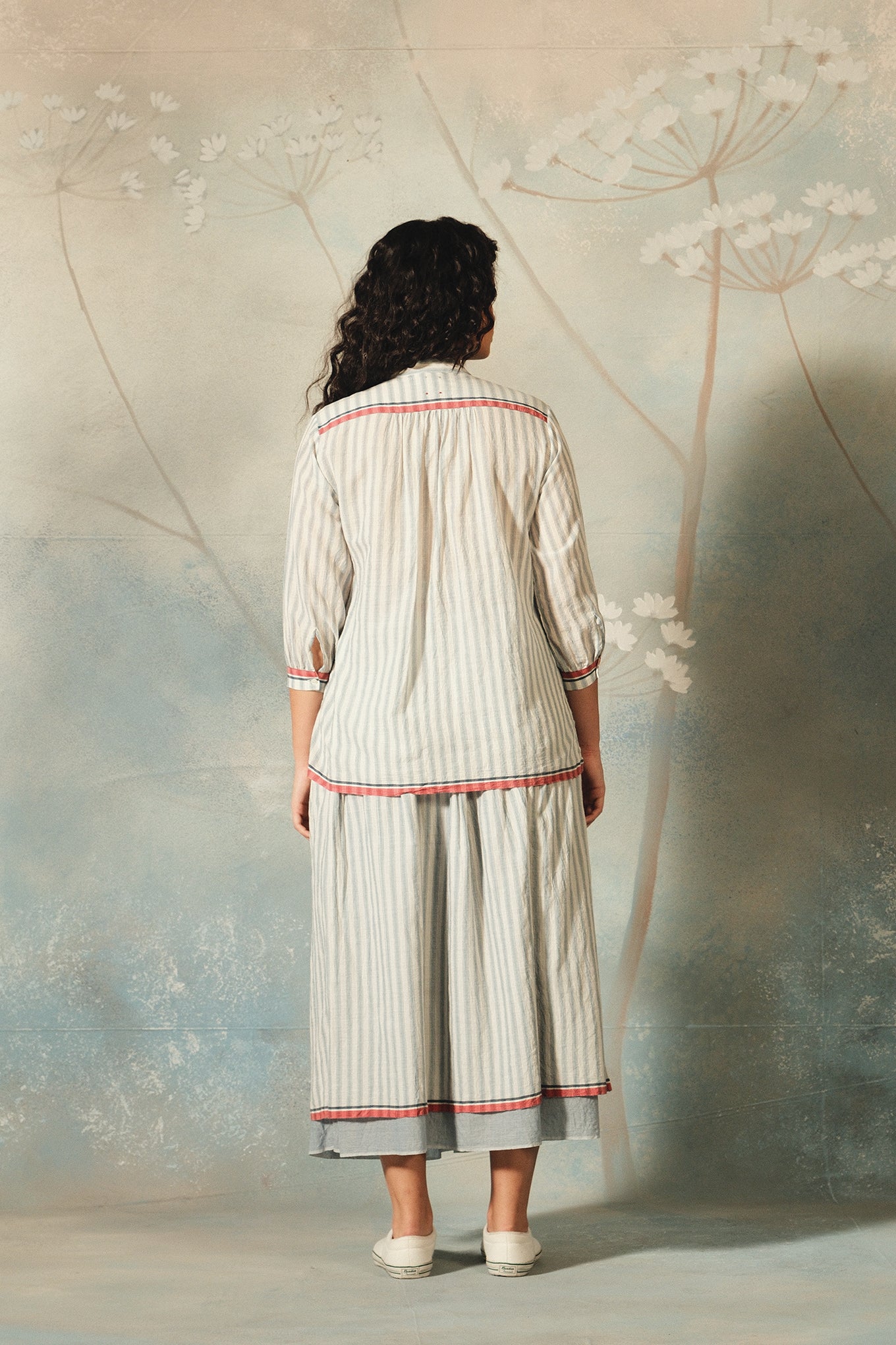 Dve Neela skirt handloom cotton double layer reversible elastic waist skirt light blue and light blue stripe.