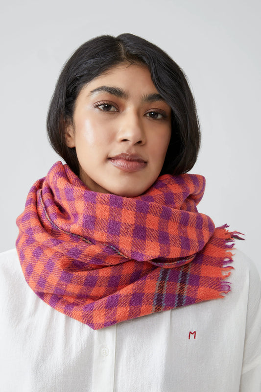 Moismont Paolo scarf wool silk check in Poppy pink and red.